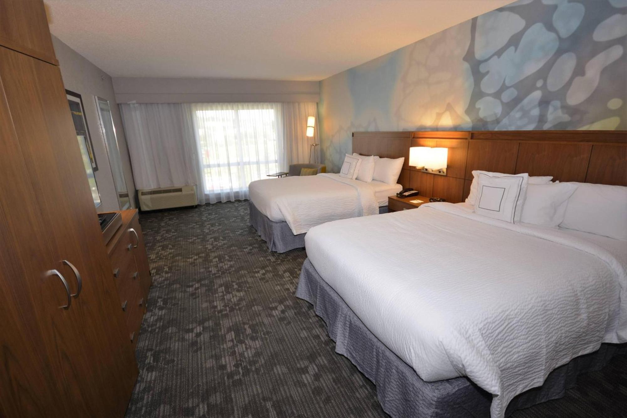 Courtyard By Marriott Asheville Airport Fletcher Exterior foto